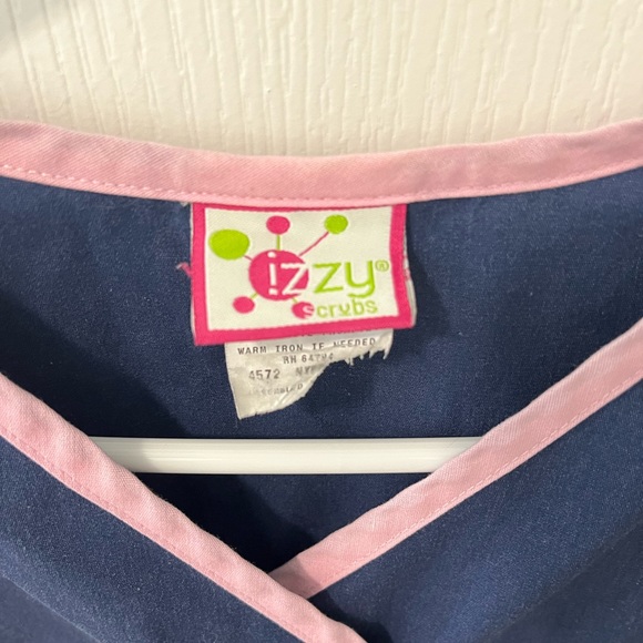 IZZY Scrubs by peaches uniform. Size XS - Picture 8 of 10